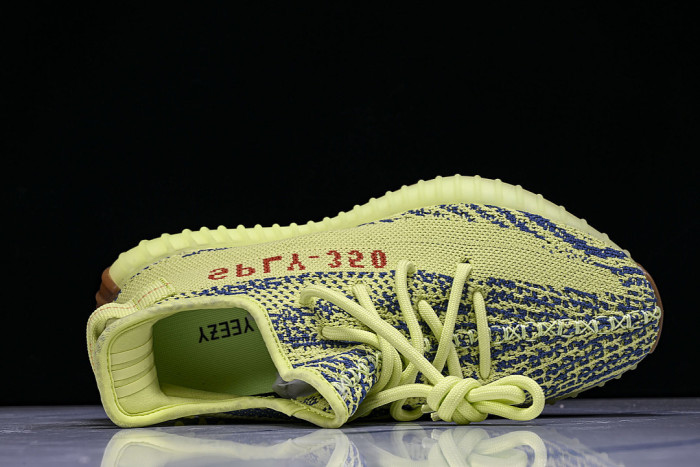 B37572 YEEZY BOOST 350 V2 SEMI FROZEN YELLOW/RAW STEEL/RED