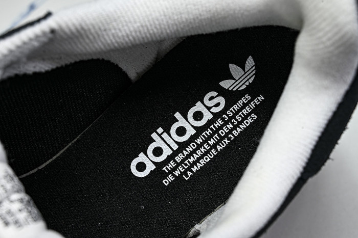 HQ8708 ORIGINALS CAMPUS 00S COLLEGE SERIES OF RETRO CASUAL SPORTS SNEAKERS BLACK/WHITE