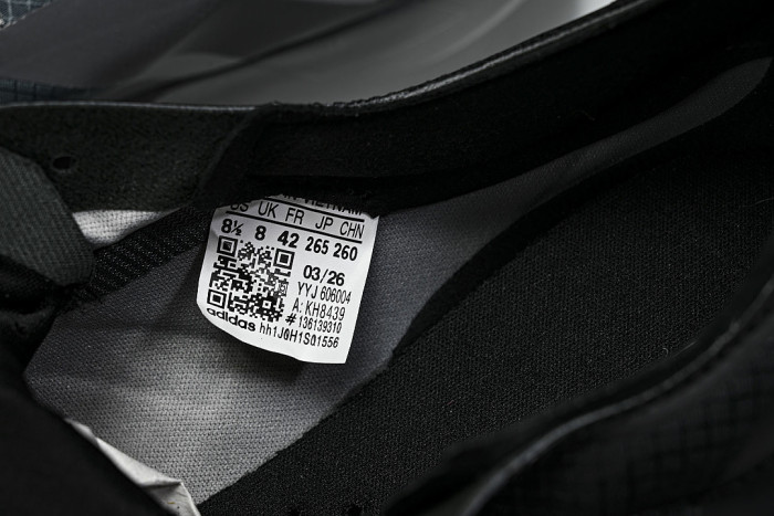 KH8439 ADIZERO ADIOS PRO 4 CORE BLACK/GREY FIVE/GREY THREE