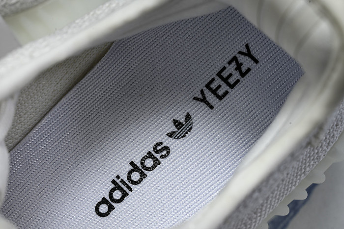 CP9366 YEEZY BOOST 350 V2 CREAM/WHITE