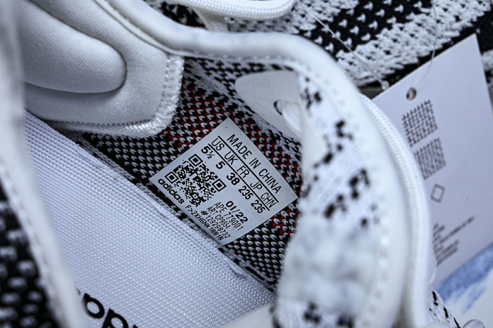 CP9654 YEEZY BOOST 350 V2 WHITE/CORE BLACK/RED