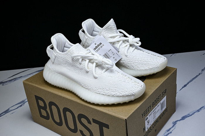 CP9366 YEEZY BOOST 350 V2 CREAM/WHITE
