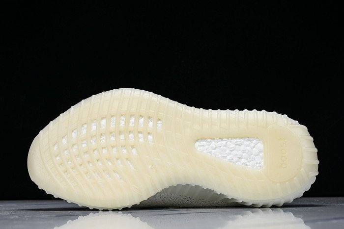 CP9366 YEEZY BOOST 350 V2 CREAM/WHITE