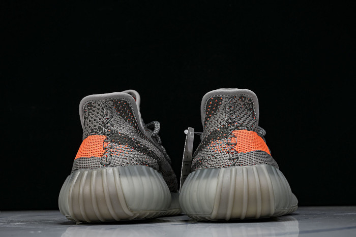 BB1826 YEEZY BOOST 350 V2 STEEPLE GRAY/BELUGA/SOLAR RED