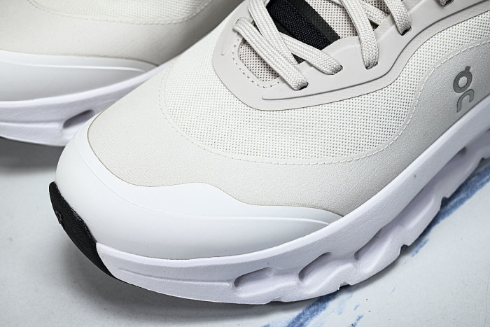 ON X THE SECOND GENERATION SERIES OF CASUAL RUNNING SHOES LIGHT GRAY/GREY