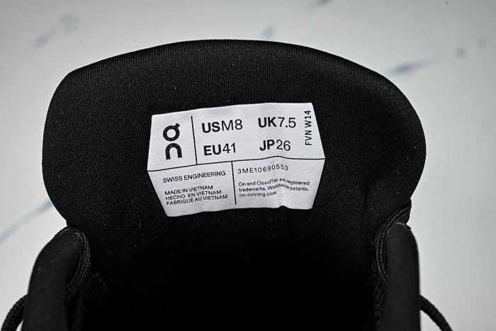ON X THE SECOND GENERATION SERIES OF CASUAL RUNNING SHOES BLACK/INKINESS