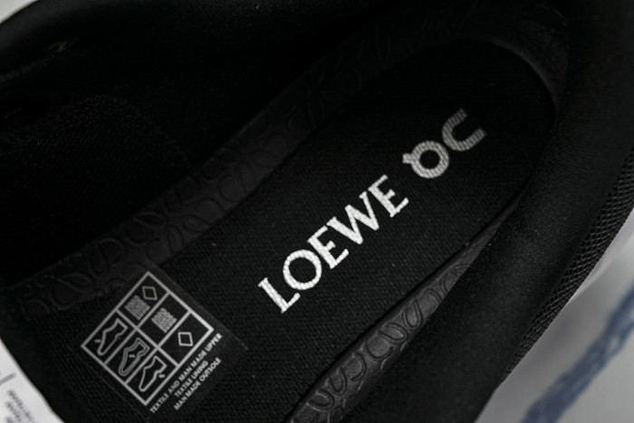 ON X THE SECOND GENERATION SERIES OF CASUAL RUNNING SHOES BLACK/INKINESS