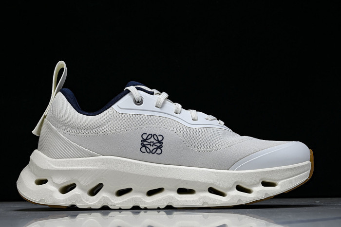 ON X THE SECOND GENERATION SERIES OF CASUAL RUNNING SHOES LIGHT GRAY/GREY