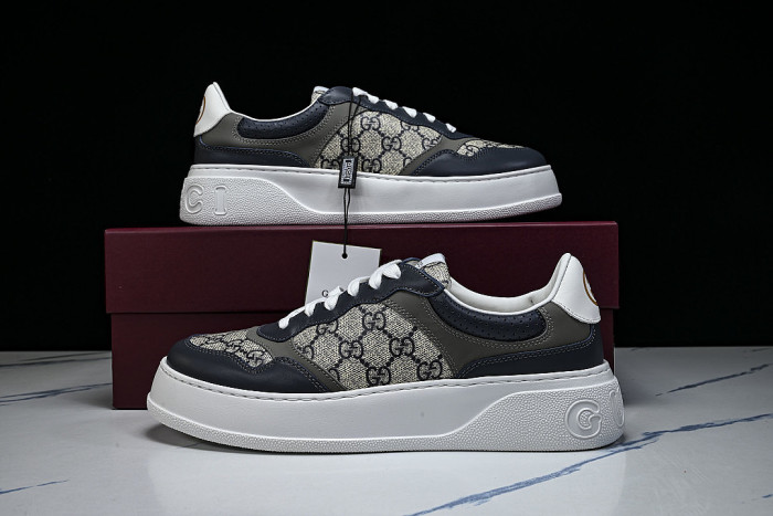 CHUNKY B MONOCHROME CARAMEL COLORED THICK SOLED CASUAL SNEAKERS BLACK/WHITE