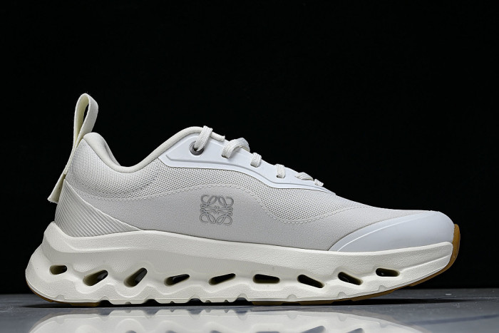 ON X THE SECOND GENERATION SERIES OF CASUAL RUNNING SHOES LIGHT GRAY/GREY