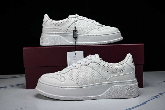 CHUNKY B MONOCHROME CARAMEL COLORED THICK SOLED CASUAL SNEAKERS WHITE/PURE WHITE