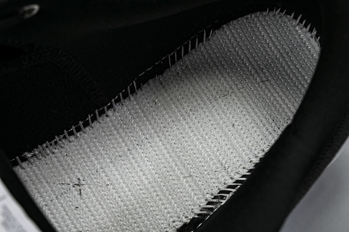 ON X THE SECOND GENERATION SERIES OF CASUAL RUNNING SHOES BLACK/INKINESS