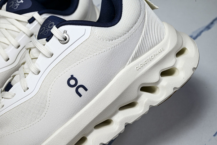 ON X THE SECOND GENERATION SERIES OF CASUAL RUNNING SHOES LIGHT GRAY/GREY