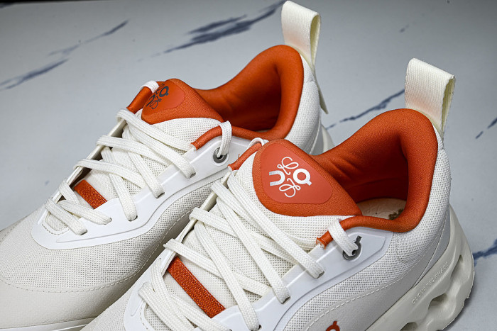 ON X THE SECOND GENERATION SERIES OF CASUAL RUNNING SHOES RED/LIGHT GRAY