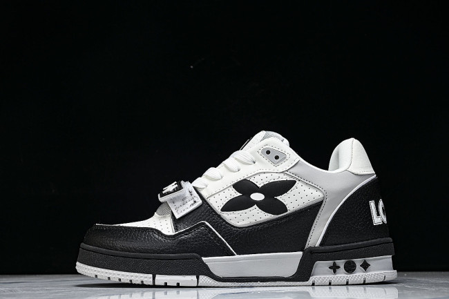 TRAINER COST EFFECTIVE MEN'S AND WOMEN'S SPORTS SHOES WHITE/BLACK