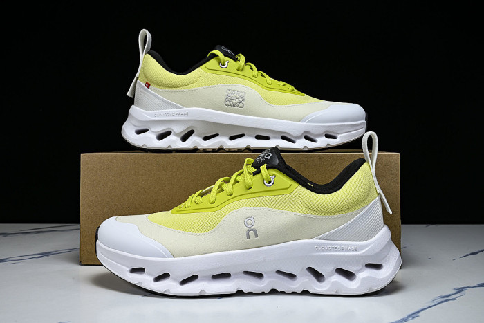 ON X THE SECOND GENERATION SERIES OF CASUAL RUNNING SHOES YELLOW/LEMON YELLOW