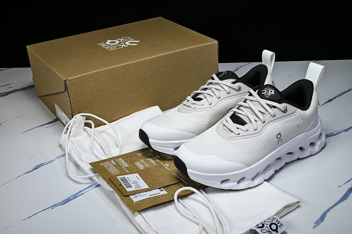 ON X THE SECOND GENERATION SERIES OF CASUAL RUNNING SHOES LIGHT GRAY/GREY