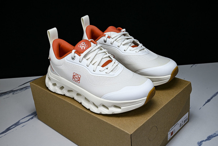 ON X THE SECOND GENERATION SERIES OF CASUAL RUNNING SHOES RED/LIGHT GRAY
