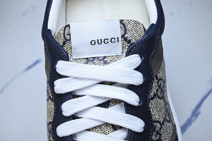 CHUNKY B MONOCHROME CARAMEL COLORED THICK SOLED CASUAL SNEAKERS BLACK/WHITE