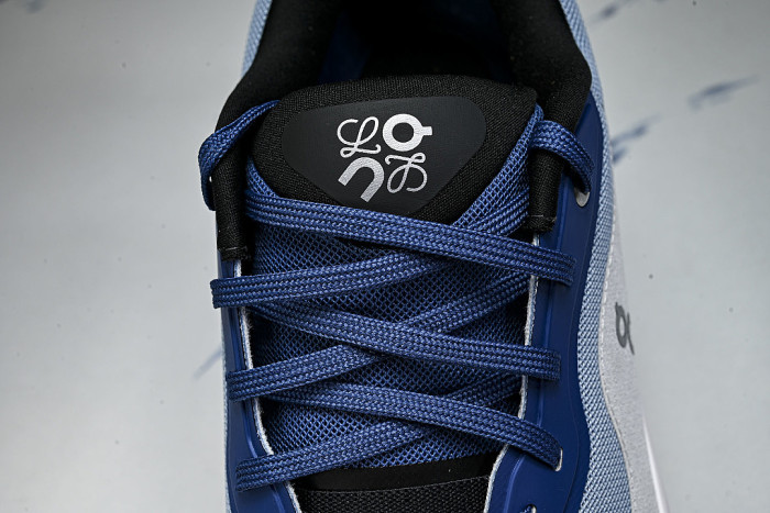 ON X THE SECOND GENERATION SERIES OF CASUAL RUNNING SHOES NAVY BLUE/GREY