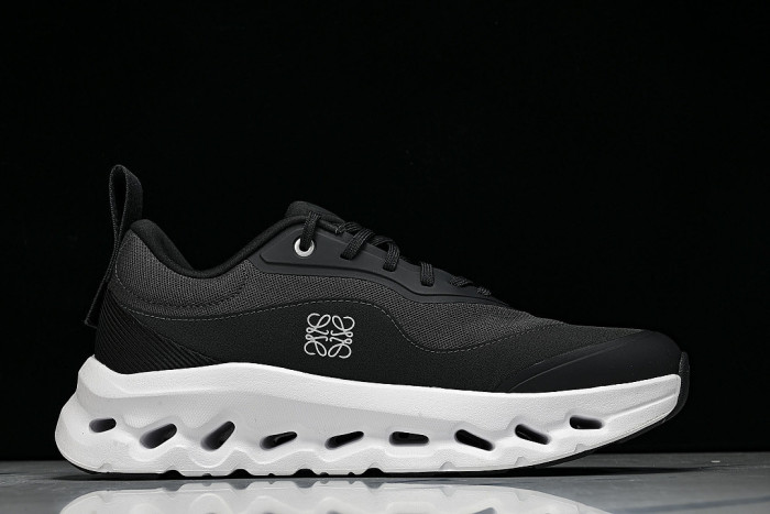 ON X THE SECOND GENERATION SERIES OF CASUAL RUNNING SHOES BLACK/INKINESS