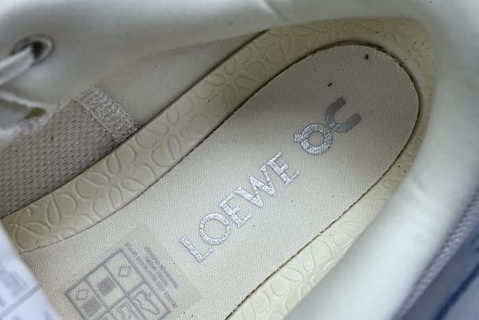 ON X THE SECOND GENERATION SERIES OF CASUAL RUNNING SHOES LIGHT GRAY/GREY
