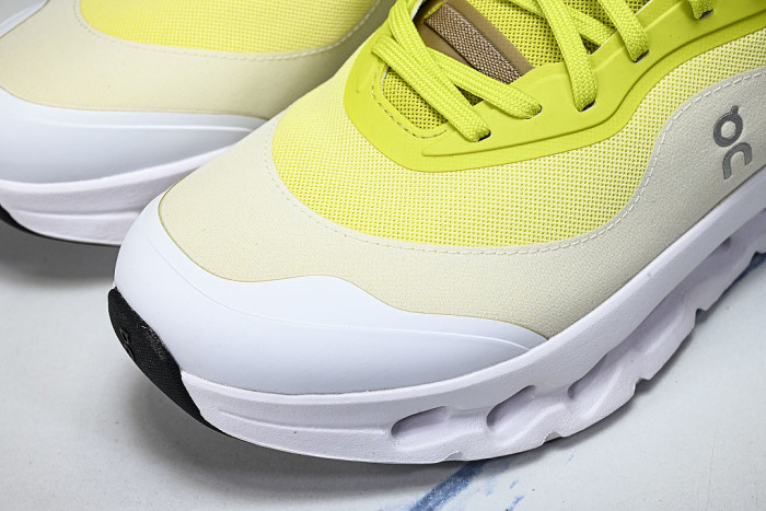 ON X THE SECOND GENERATION SERIES OF CASUAL RUNNING SHOES YELLOW/LEMON YELLOW