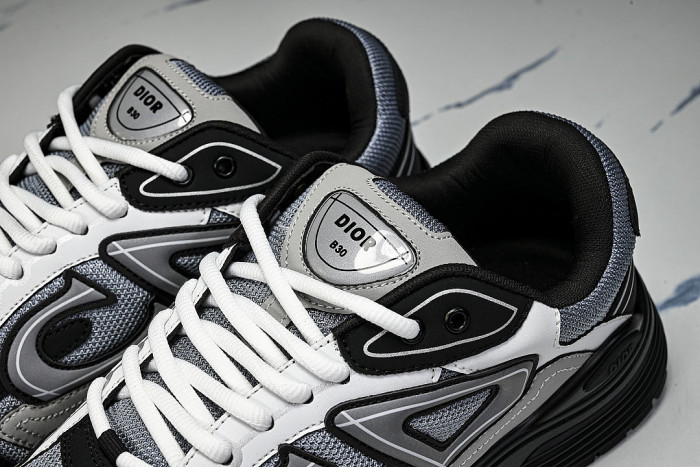 MEN'S BREATHABLE CASUAL THICK SOLED B30 LACE UP RUNNING SHOES 2026 NEW STYLE DARK GRAY/GREY