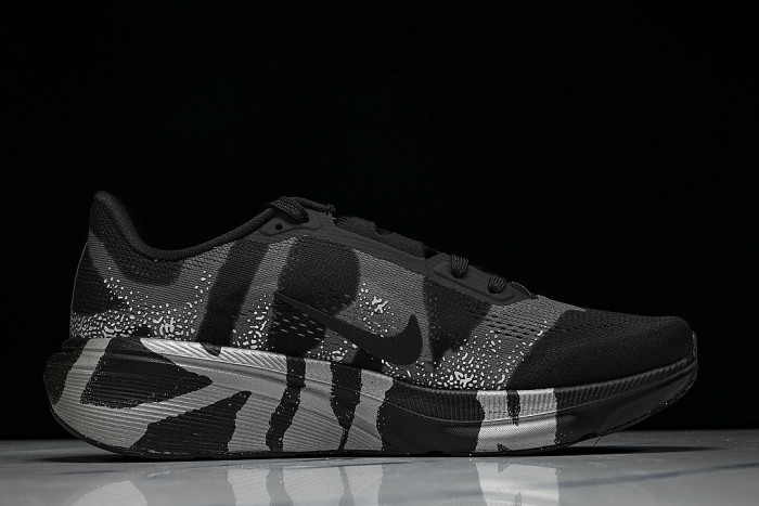 IQ3928-001 AIR ZOOM PEGASUS 42 BREATHABLE AND LIGHTWEIGHT RUNNING SHOES BLACK/INKINESS