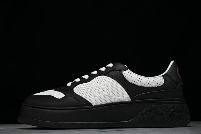 CHUNKY B MONOCHROME CARAMEL COLORED THICK SOLED CASUAL SNEAKERS BLACK/WHITE