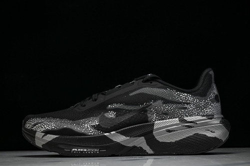 IQ3928-001 AIR ZOOM PEGASUS 42 BREATHABLE AND LIGHTWEIGHT RUNNING SHOES BLACK/INKINESS