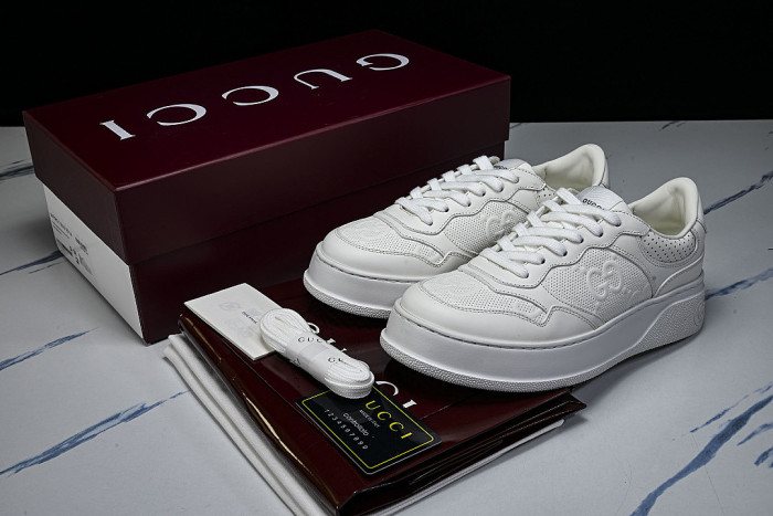 CHUNKY B MONOCHROME CARAMEL COLORED THICK SOLED CASUAL SNEAKERS WHITE/PURE WHITE