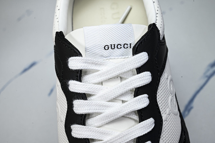 CHUNKY B MONOCHROME CARAMEL COLORED THICK SOLED CASUAL SNEAKERS BLACK/WHITE