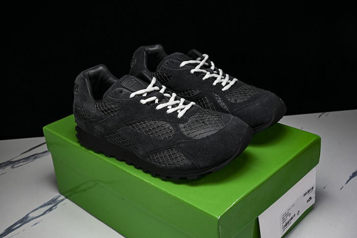 THICK-SOLED BREATHABLE MESH CASUAL SPORTS SHOES BLACK/BLACK/BLACK