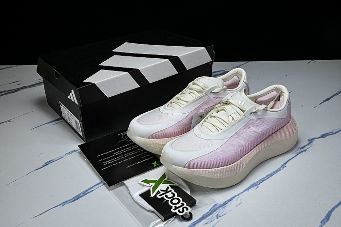 KJ0392 HYPERBOOST EDGE OFF WHITE/CLEAR PINK/CLEAR PINK
