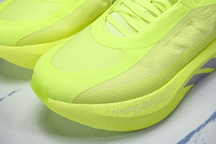 KI4412 HYPERBOOST EDGE SOLE-BOOSTING RUNNING SHOES GREEN/GREEN/GREEN