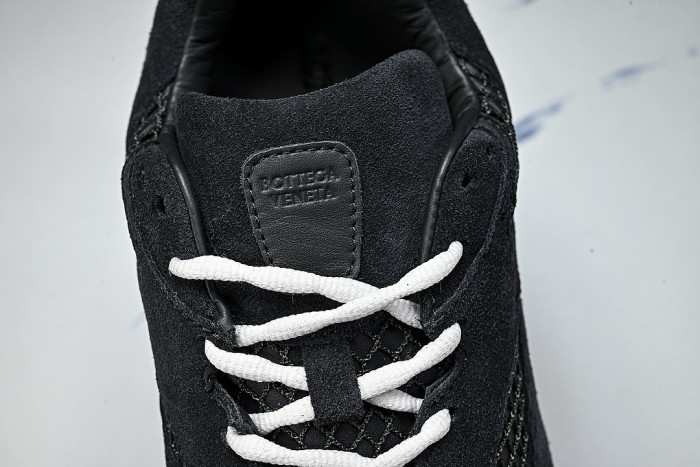 THICK-SOLED BREATHABLE MESH CASUAL SPORTS SHOES BLACK/BLACK/BLACK