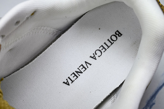 THICK-SOLED BREATHABLE MESH CASUAL SPORTS SHOES GOLD/GOLD/GOLD