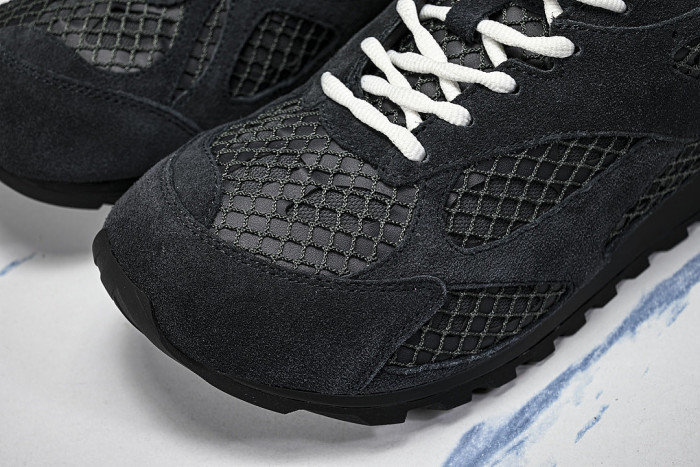 THICK-SOLED BREATHABLE MESH CASUAL SPORTS SHOES BLACK/BLACK/BLACK