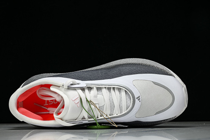 KI4392 HYPER BOOST EDGE CLOUD WHITE/AURORA ONIX/SOLAR TURBO