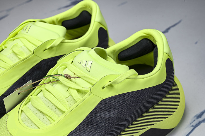 KI4413 HYPERBOOST EDGE SOLE-BOOSTING RUNNING SHOES GREEN/BLACK