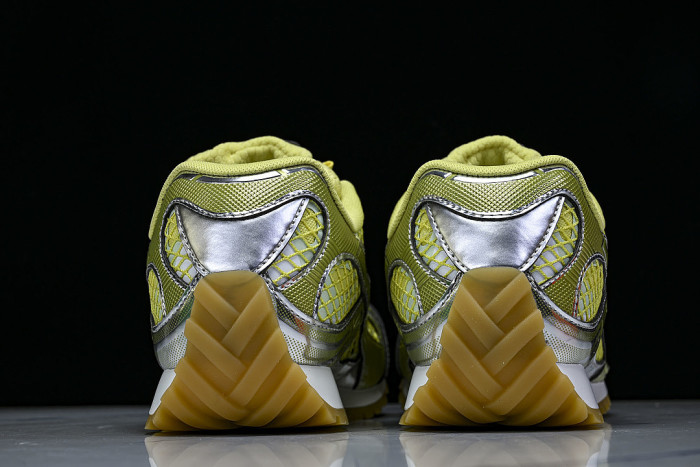 THICK-SOLED BREATHABLE MESH CASUAL SPORTS SHOES YELLOW/SILVER