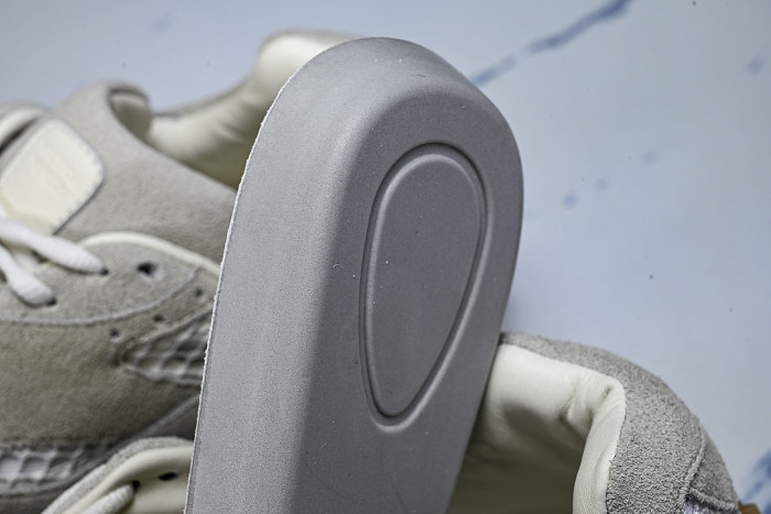 THICK-SOLED BREATHABLE MESH CASUAL SPORTS SHOES GREY/WHITE/GREY