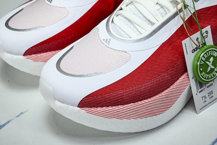 KI1913 HYPER BOOST EDGE CLOUD WHITE/PURE RUBY/ZERO METALIC