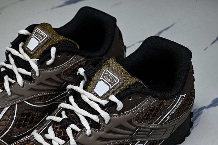 THICK-SOLED BREATHABLE MESH CASUAL SPORTS SHOES BROWN/GREEN