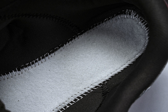 THICK-SOLED BREATHABLE MESH CASUAL SPORTS SHOES BLACK/BLACK/BLACK