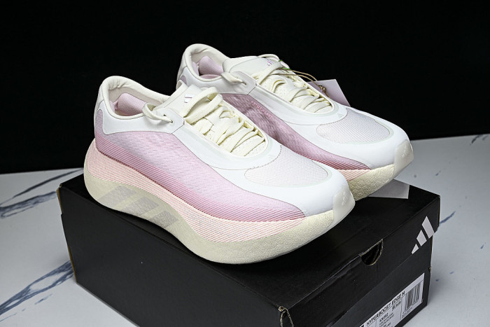 KJ0392 HYPERBOOST EDGE OFF WHITE/CLEAR PINK/CLEAR PINK