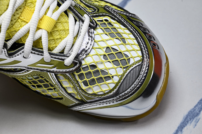 THICK-SOLED BREATHABLE MESH CASUAL SPORTS SHOES YELLOW/SILVER