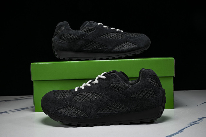 THICK-SOLED BREATHABLE MESH CASUAL SPORTS SHOES BLACK/BLACK/BLACK