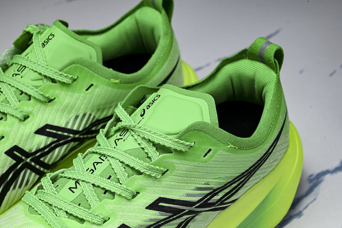 1013A170-300 MAGIC SPEED 4 MEN'S AND WOMEN'S RACING TRAINING RUNNING SHOES DARK GREEN/GREEN